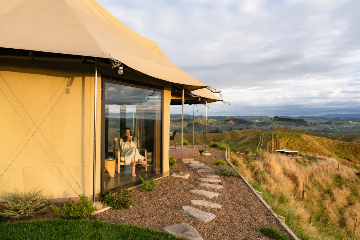 Kōwhai Tent outdoor kitchen and pizza oven
